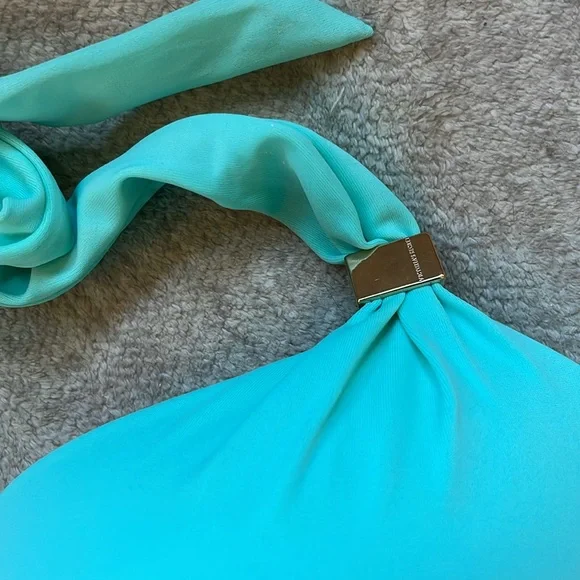 Victorias Secret halter bikini top only - Picture 3 of 4